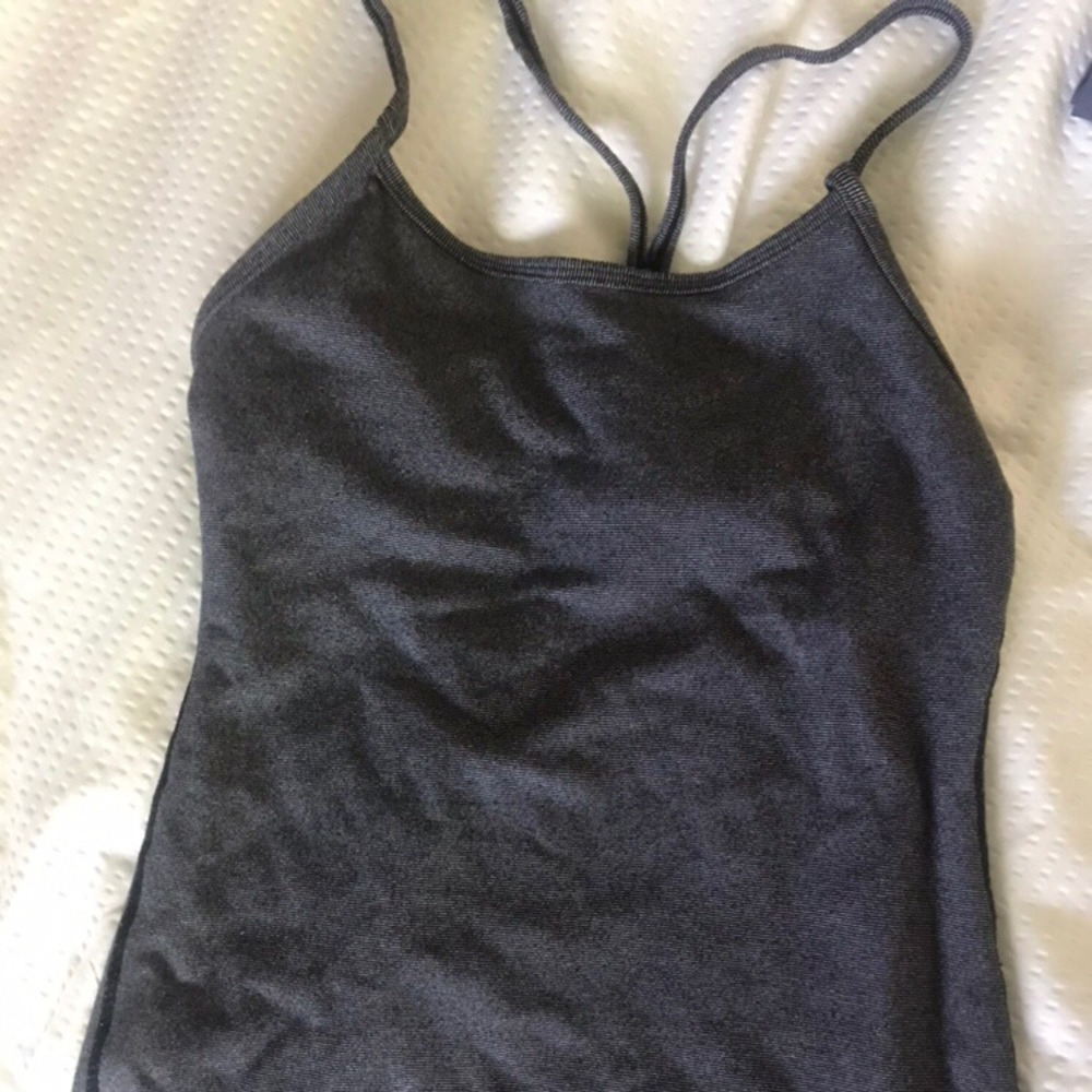 Lululemon tank top